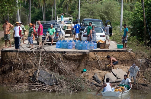 Recaudación de víveres para ayudar a los afectados por las inundaciones de Acapulco
