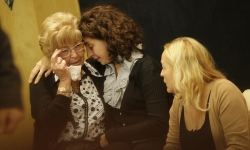 Ana Marx y Vanessa, viuda e hija de Manolo Escobar, despiden al artista