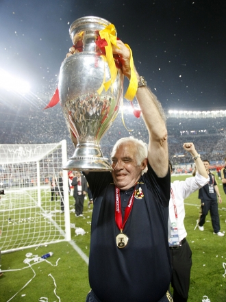La vida de Luis Aragonés, en imágenes: un mito del fútbol español