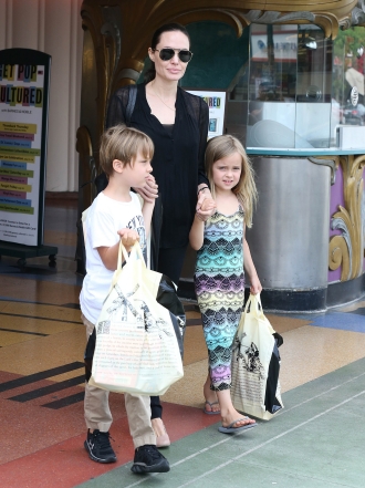 Famosos con familia numerosa: celebrities con muchos hijos