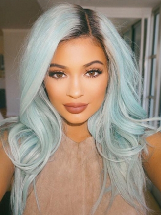 Kylie Jenner, pelucas y extensiones: mil cambios de look