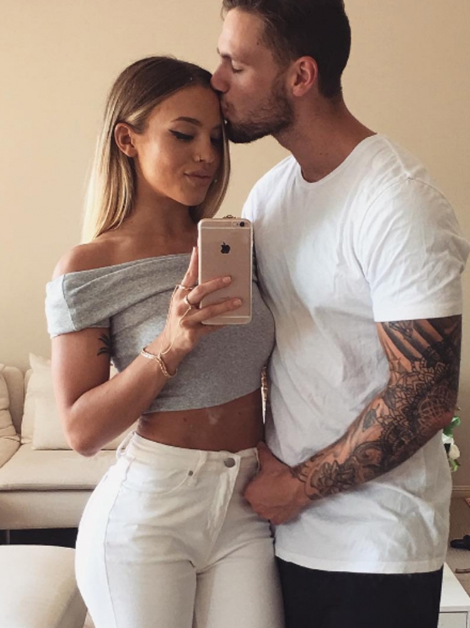 Tammy Hembrow And Reece Hawkins