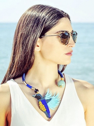 10 collares de Tess que querrás llevar este verano