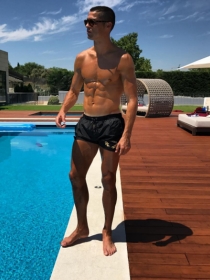 Las fotos más sexys de Cristiano Ronaldo sin camiseta