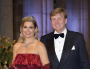 Coronación de Guillermo de Holanda y Máxima y fotos de su historia de amor