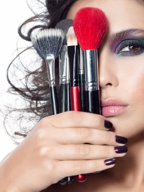 Cómo maquillarse como una profesional: trucos y técnicas de maquillaje
