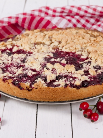 Plum cake