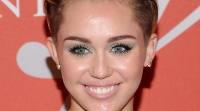 Miley Cyrus, enamorada… de su abuela: su nuevo tatuaje