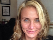 Cameron Diaz, sin maquillar: la cara real de la actriz para promocionar su libro