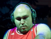 Kiko Rivera olvida cantando los líos con Chabelita y Alberto Isla