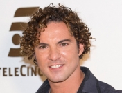 David Bisbal, en busca de un doble para grabar junto a María Valverde