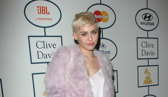 Miley Cyrus y Justin Bieber, del estrellato al declive entre drogas y polémicas