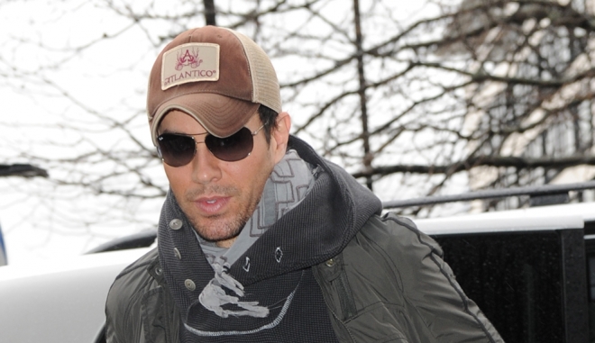 La orgía de Enrique Iglesias en I´m a Freak: un video subido de tono