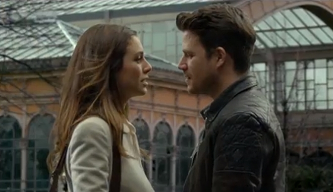 Blanca Suárez se apalanca en casa de Dani Martín, y su perro Pistacho también