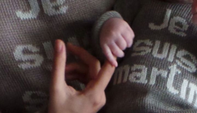 Sara Carbonero y su hijo Martín animan a Iker Casillas de cara al clásico