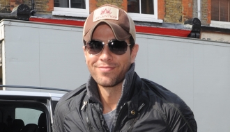 Así es Enrique Iglesias en el amor y el sexo