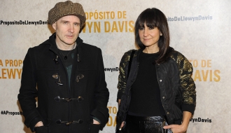 Amaral dispara contra Rajoy y Rubalcaba: su polémico vídeo Ratonera