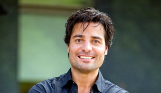 Chayanne vuelve más fuerte que nunca con 'Humanos a Marte'