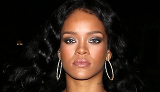 Las fotos más 'hot' de Rihanna que Instagram no quiere que veas