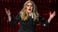 Adele cumple 25 años como la artista que más discos vende en todo el mundo