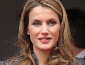 El look diario de Letizia Ortiz: cómo vestir a la moda para trabajar