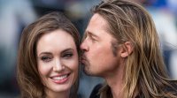 Angelina Jolie vuelve más bella que nunca: Brad Pitt, cariñoso y feo
