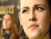 Kristen Stewart insulta a los paparazzis por Robert Pattinson