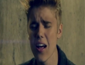 Justin Bieber sale de rositas tras el atropello a un fotógrafo