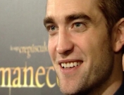 Robert Pattinson en casa de Kristen Stewart, ¿qué tienen que hacer juntos?