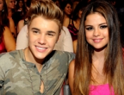 Selena Gomez no puede olvidarse de Justin Bieber