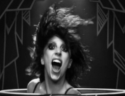 Lady Gaga triunfa en los MTV VMA 2013 y fracasa con su nuevo videoclip