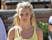 Britney Spears vuelve a las andadas: enseña cacho en ‘Work Bitch’