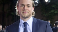 Charlie Hunnam no será Christian Grey en 50 Sombras de Grey, ¿por qué?
