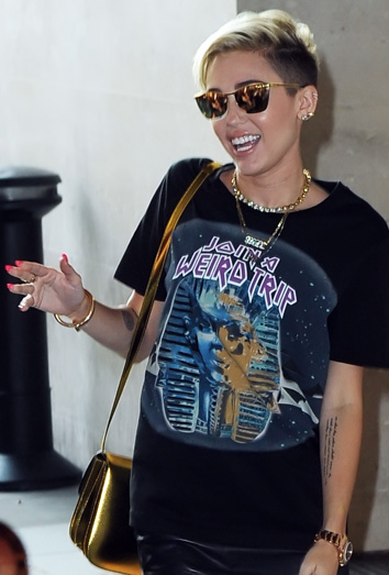 Parece que Miley Cyrus se arrepiente de su show en los MTV VMA 2013