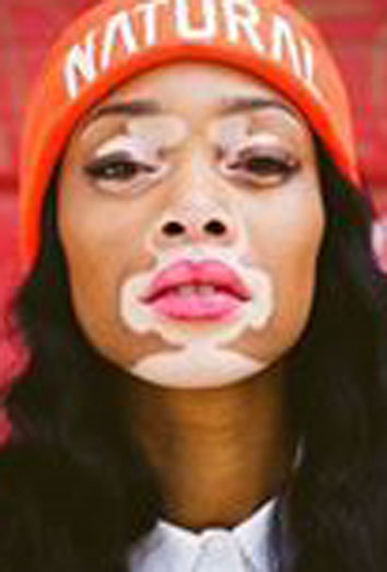 La mujer del día es Chantelle Brown-Young