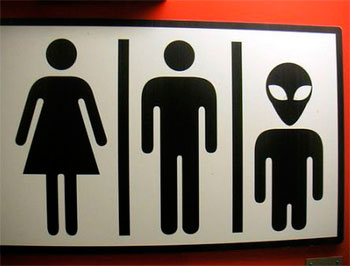 descuento Reflexión Aeródromo Señales graciosas en baños de mujeres y hombres: carteles para 'mearse' de  risa