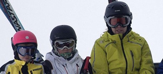 Infanta Cristina con sus hijos en Baqueira.