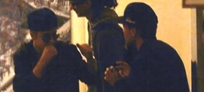 Justin Bieber demuestra ser un niñato en el museo de Ana Frank Justin Bieber demuestra ser un niñato en el museo de Ana Frank