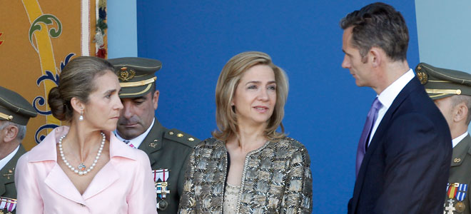 Infanta Elena, Infanta Cristina e Iñaki Urdangarin. Infanta Elena, Infanta Cristina e Iñaki Urdangarin.