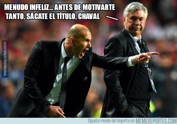 Meme de Zidane dando lecciones a Ancelottii