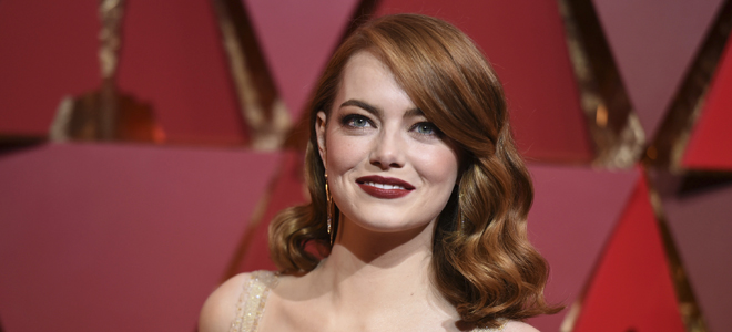 Emma Stone luce el pelo ronze