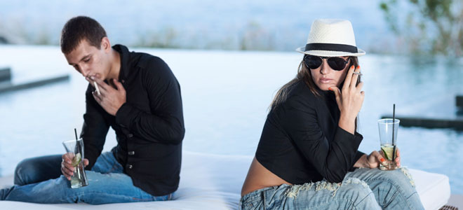 Fumar y beber, la eterna discusión