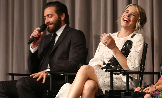 Jake Gyllenhall le dice frases de amor positivas a Rachel McAdams