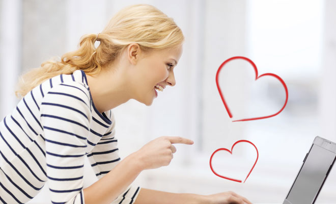 Situaciones que ocurren al ligar por Internet