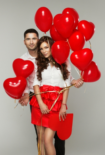 Les querrás como pareja: los signos más detallistas del 