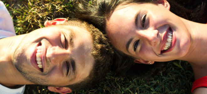 Los hombres intentan hacernos felices