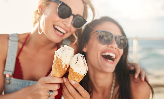 Acuario y los signos del zodiaco que son mejores amigos Acuario y los signos del zodiaco que son mejores amigos