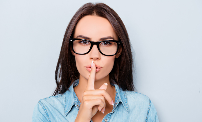 Evita estos temas de conversación con las mujeres Evita estos temas de conversación con las mujeres