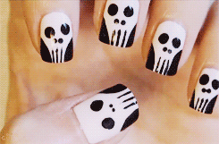 La manicura más escalofriante para Halloween. 