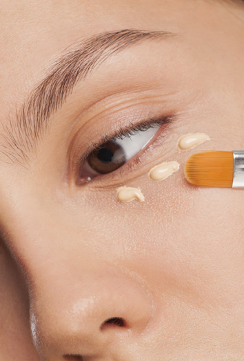 Ojeras de color oscuro ¿Cómo maquillarlas? Ojeras de color oscuro ¿Cómo maquillarlas?